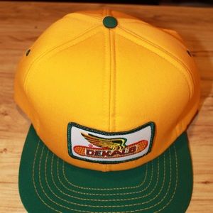 Vintage Dekalb Farm Trucker Hat Cap